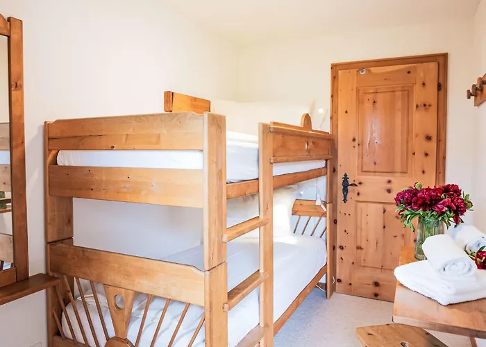 Chesa Polaschin B - B10 - By Interhome