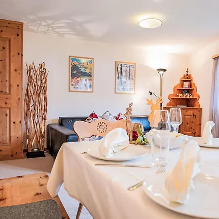 Chesa Polaschin B - B10 - By Interhome 公寓